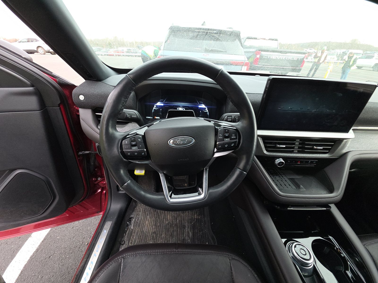 2025 Ford Explorer Platinum FWD