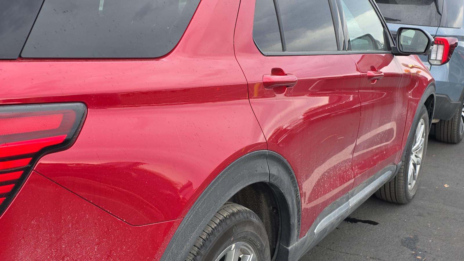 2025 Ford Explorer Platinum FWD