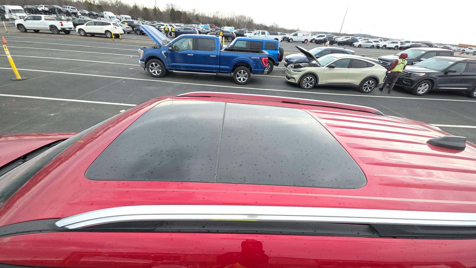 2025 Ford Explorer Platinum FWD