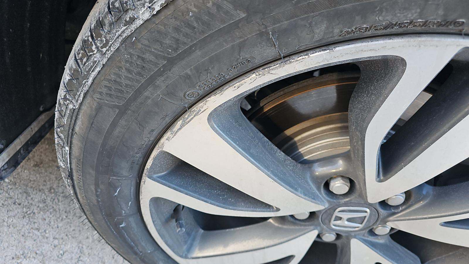 2023 Honda Odyssey Touring FWD