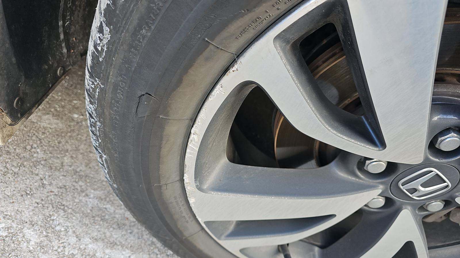 2023 Honda Odyssey Touring FWD