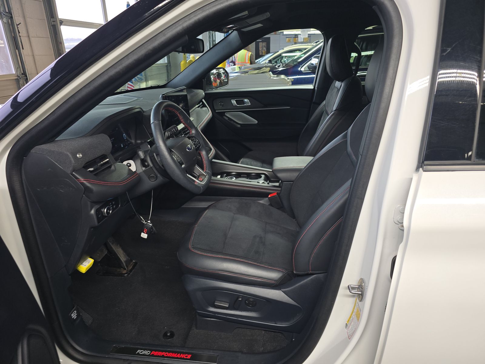 2025 Ford Explorer ST AWD