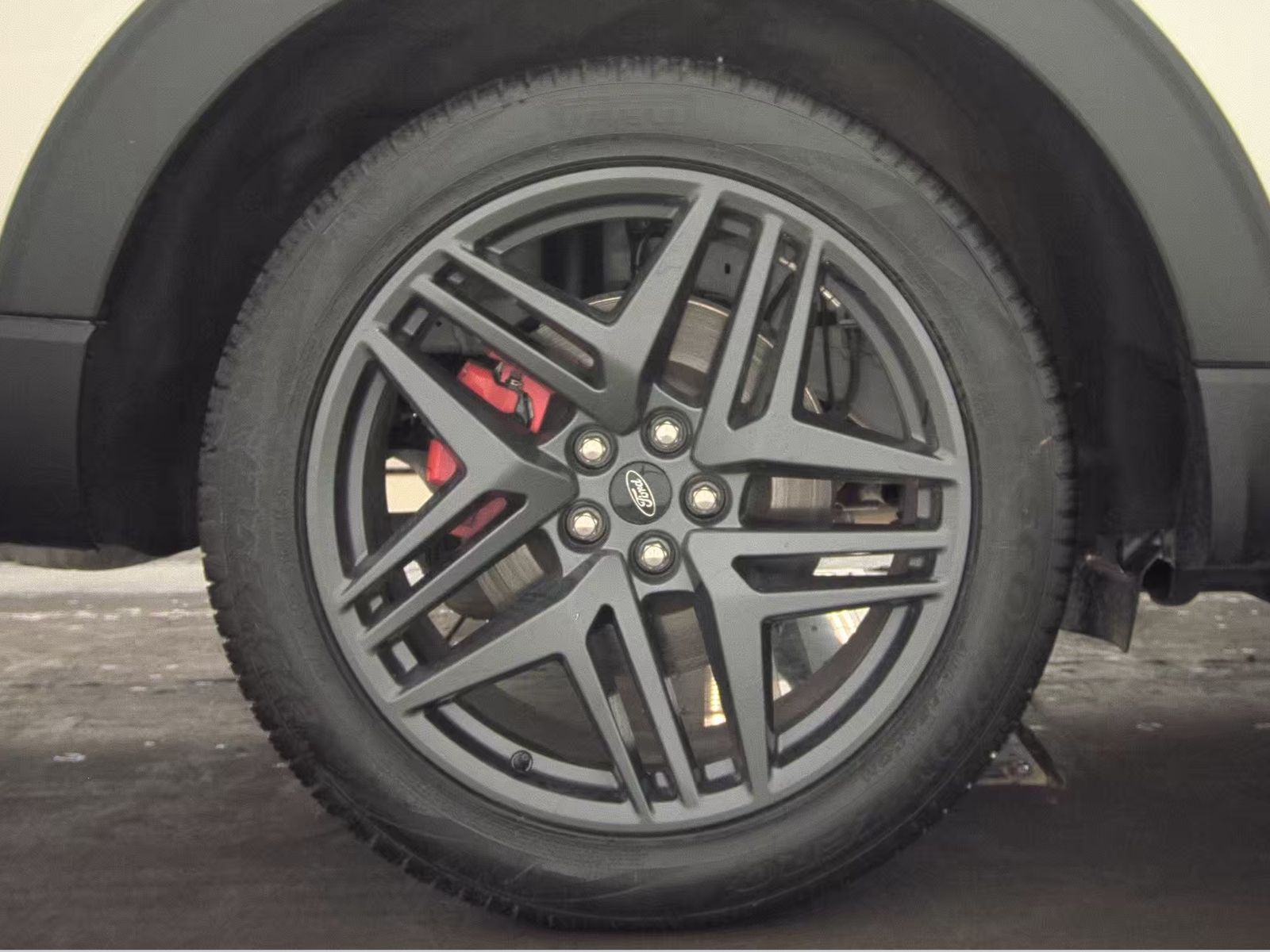 2025 Ford Explorer ST AWD