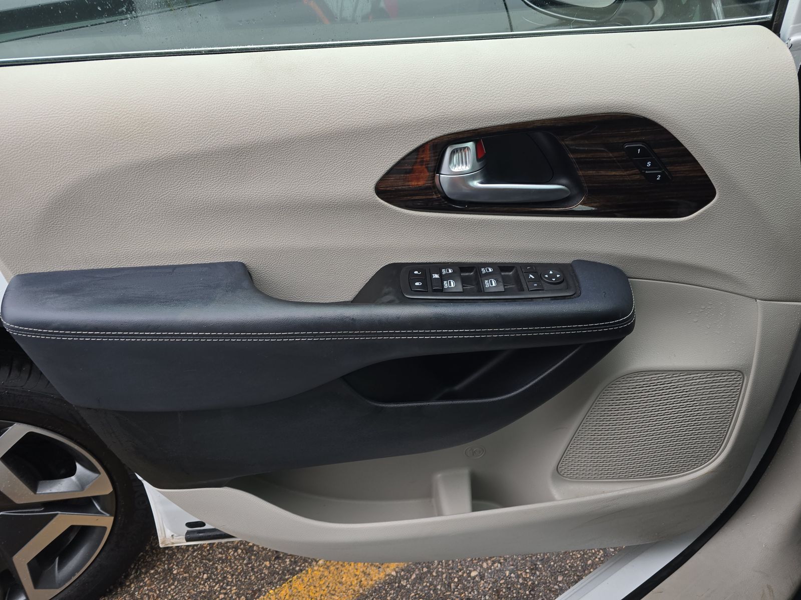 2024 Chrysler Pacifica Limited FWD