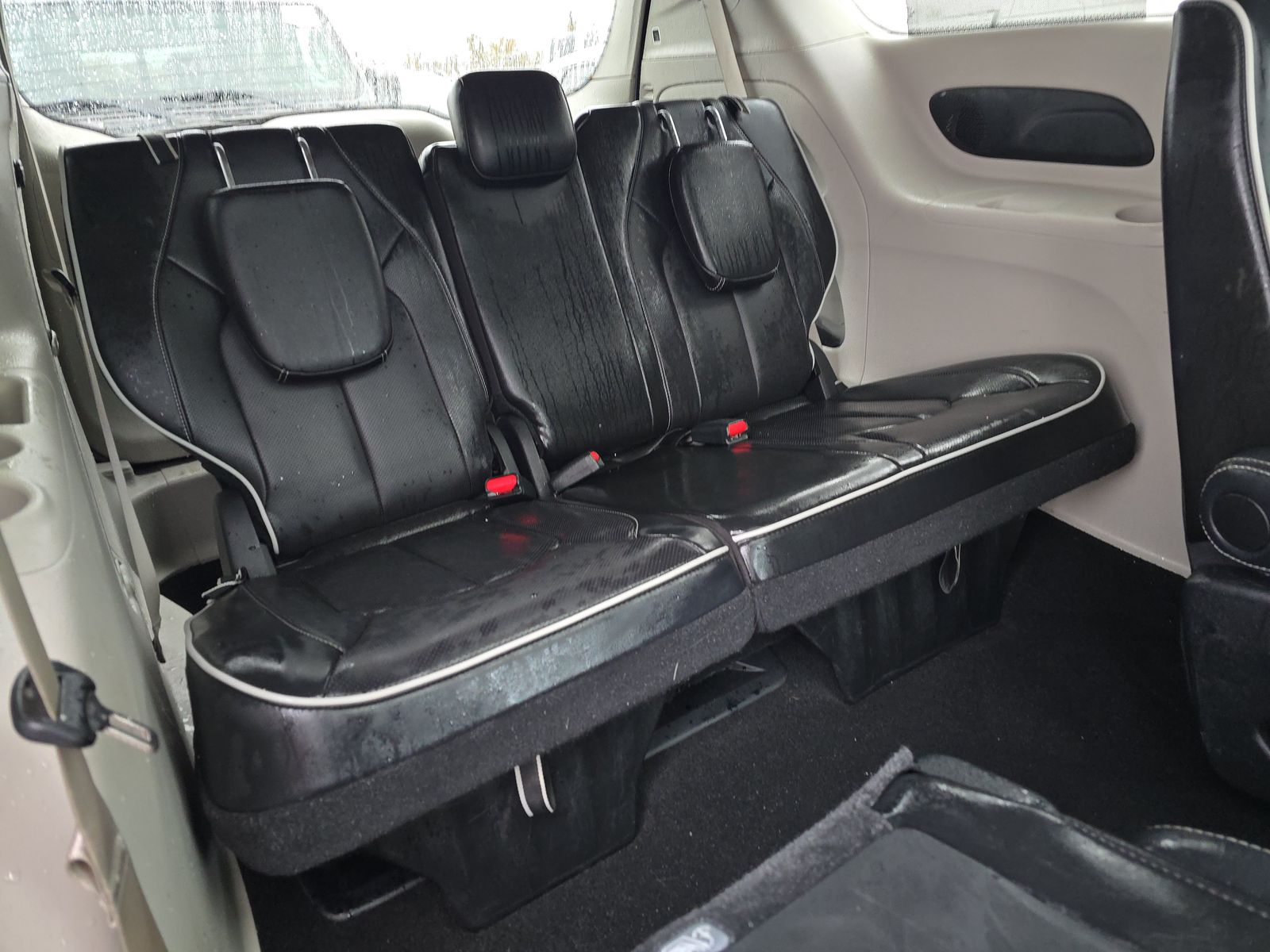 2024 Chrysler Pacifica Limited FWD