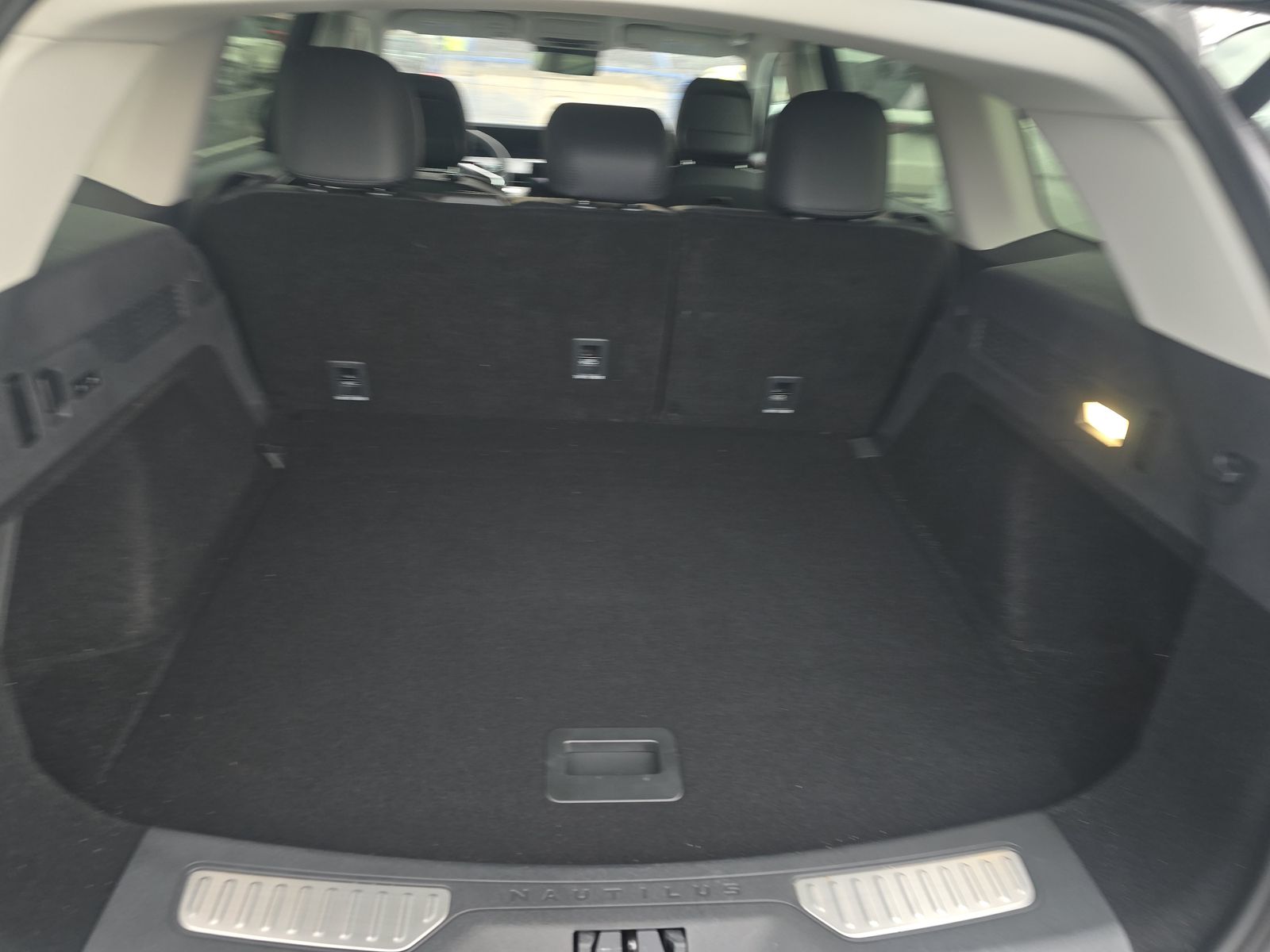 2025 Lincoln Nautilus Premiere AWD