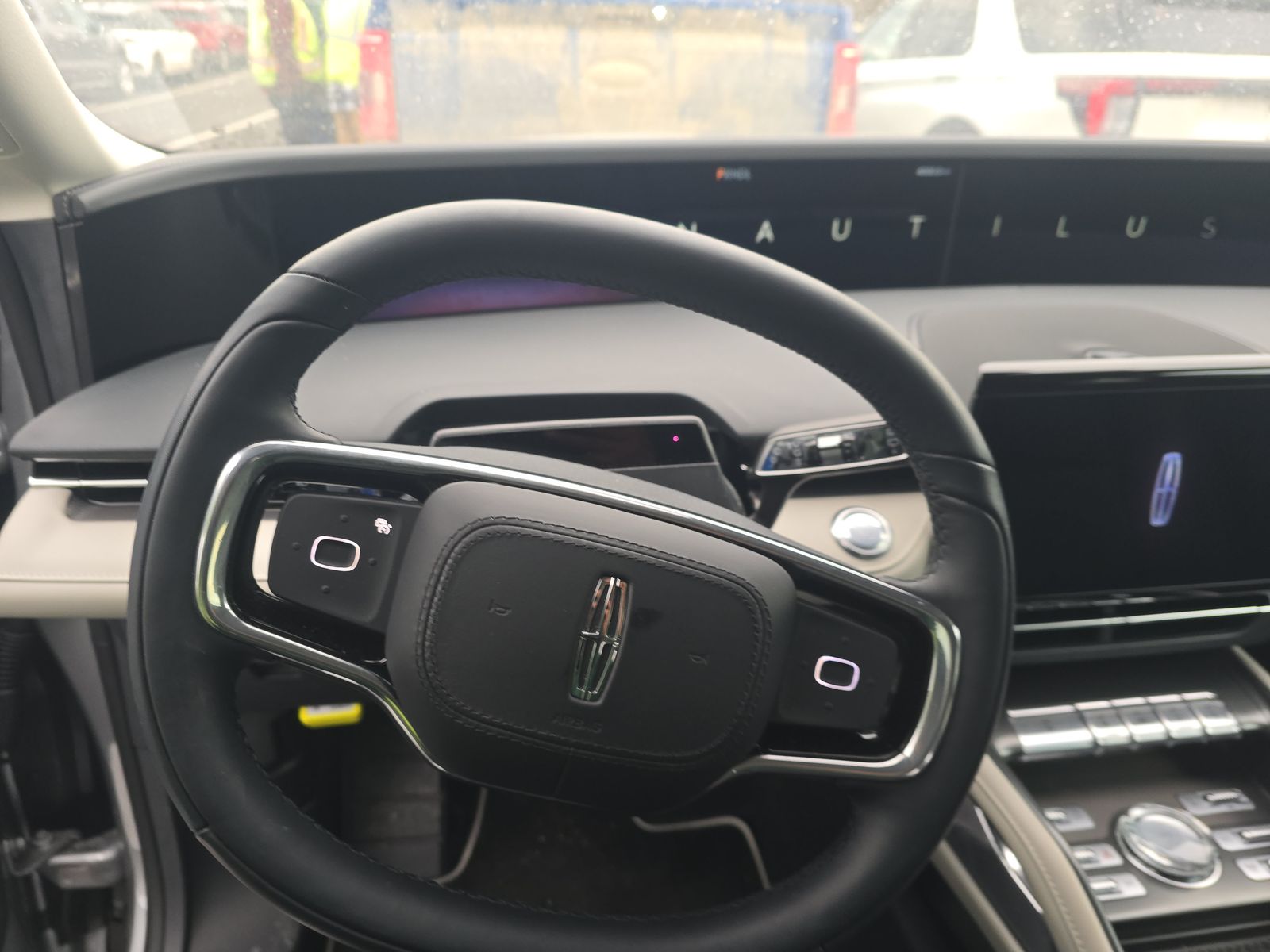 2025 Lincoln Nautilus Premiere AWD