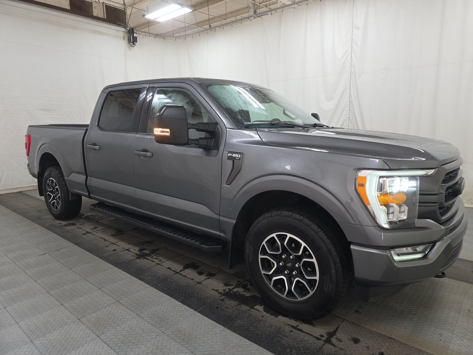 2023 Ford F-150 XLT AWD