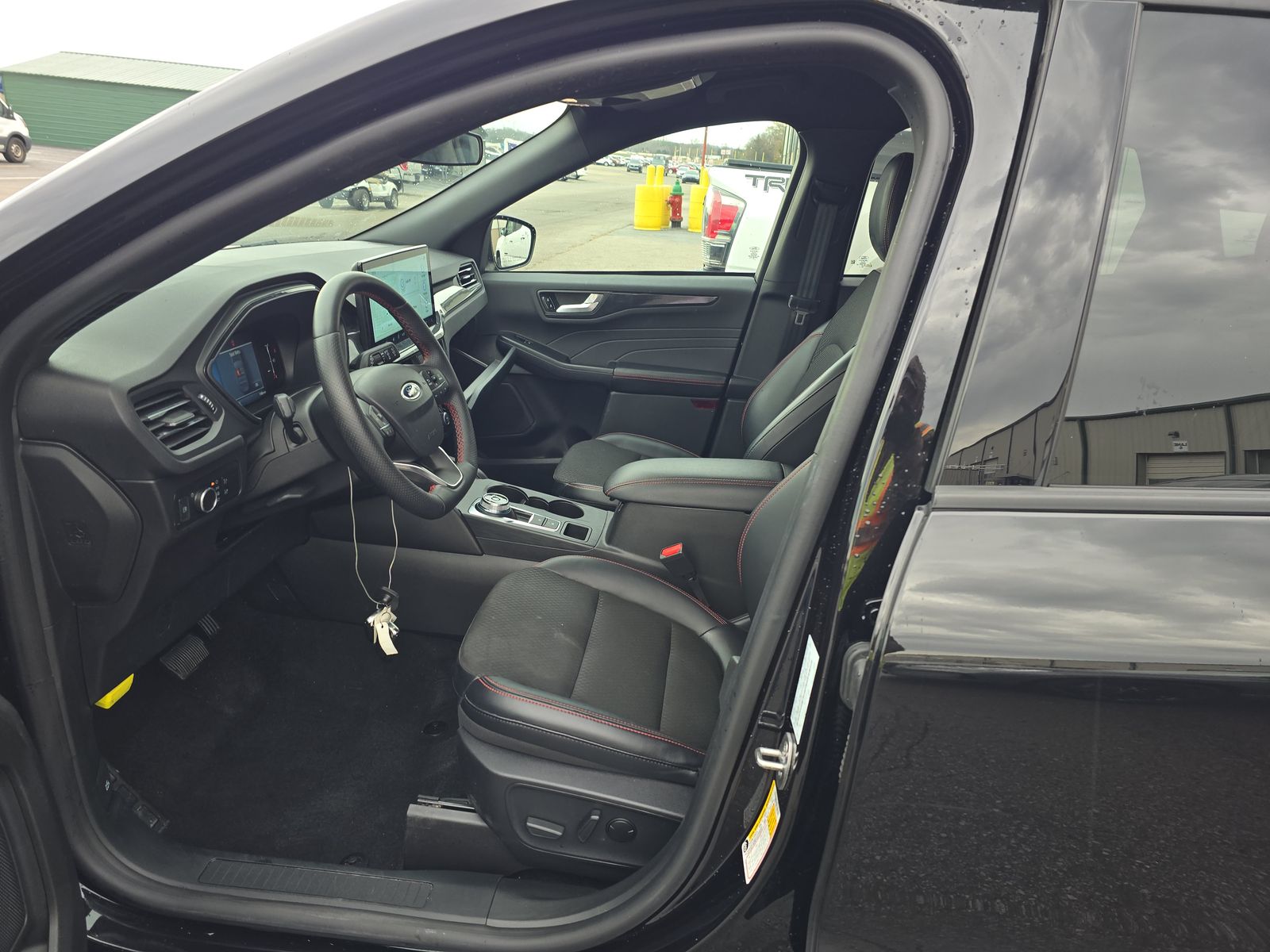 2025 Ford Escape Hybrid ST-Line FWD