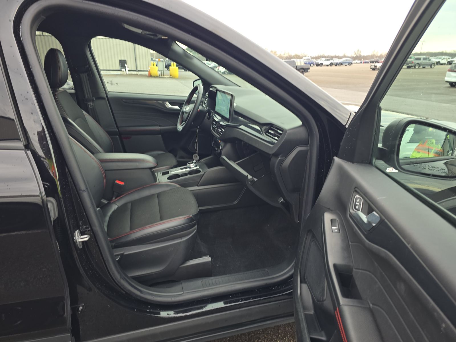 2025 Ford Escape Hybrid ST-Line FWD