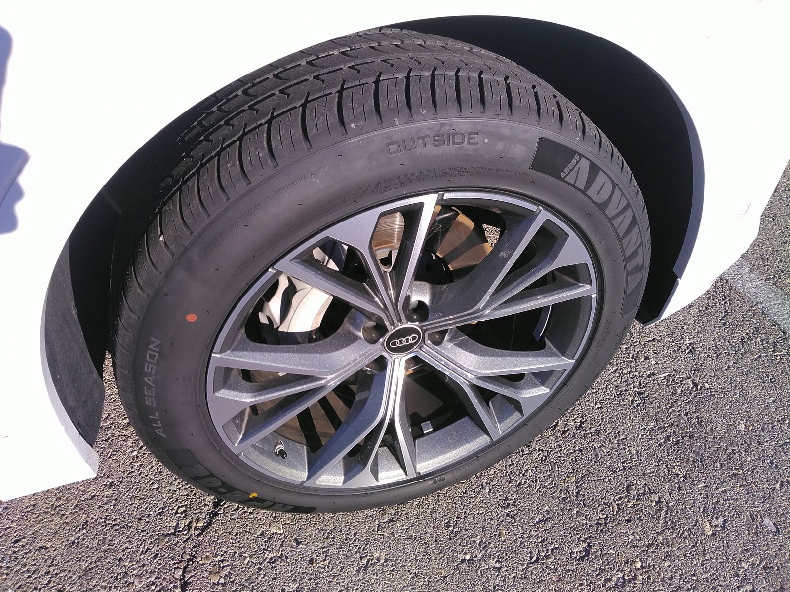 2022 Audi Q8 Premium AWD