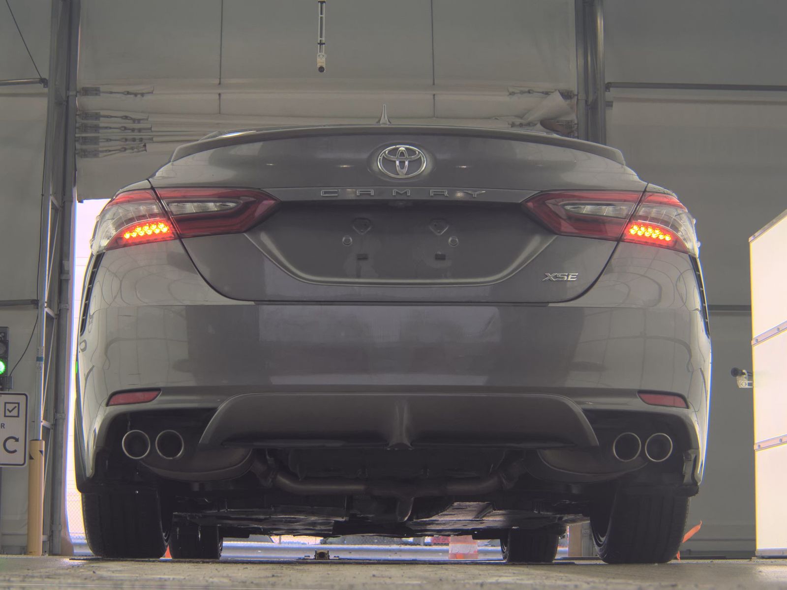 2022 Toyota Camry XSE FWD