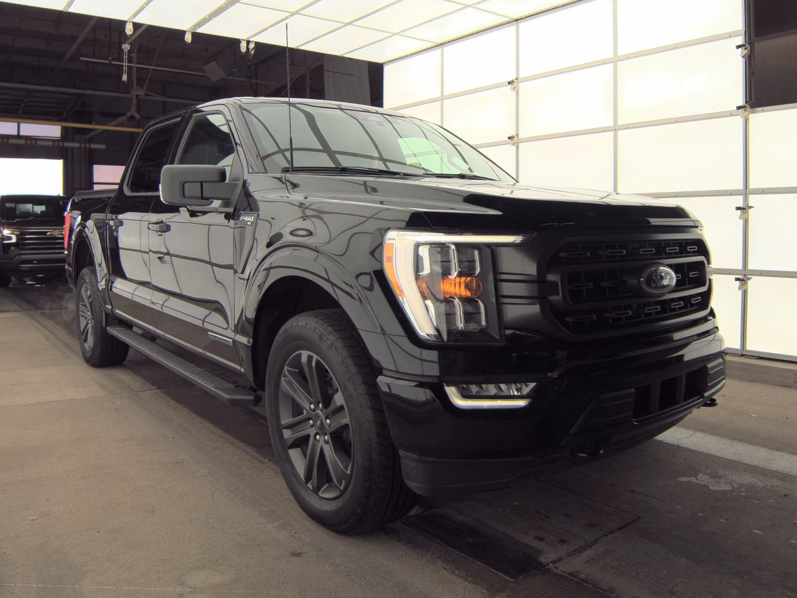 2023 Ford F-150 Hybrid XLT AWD