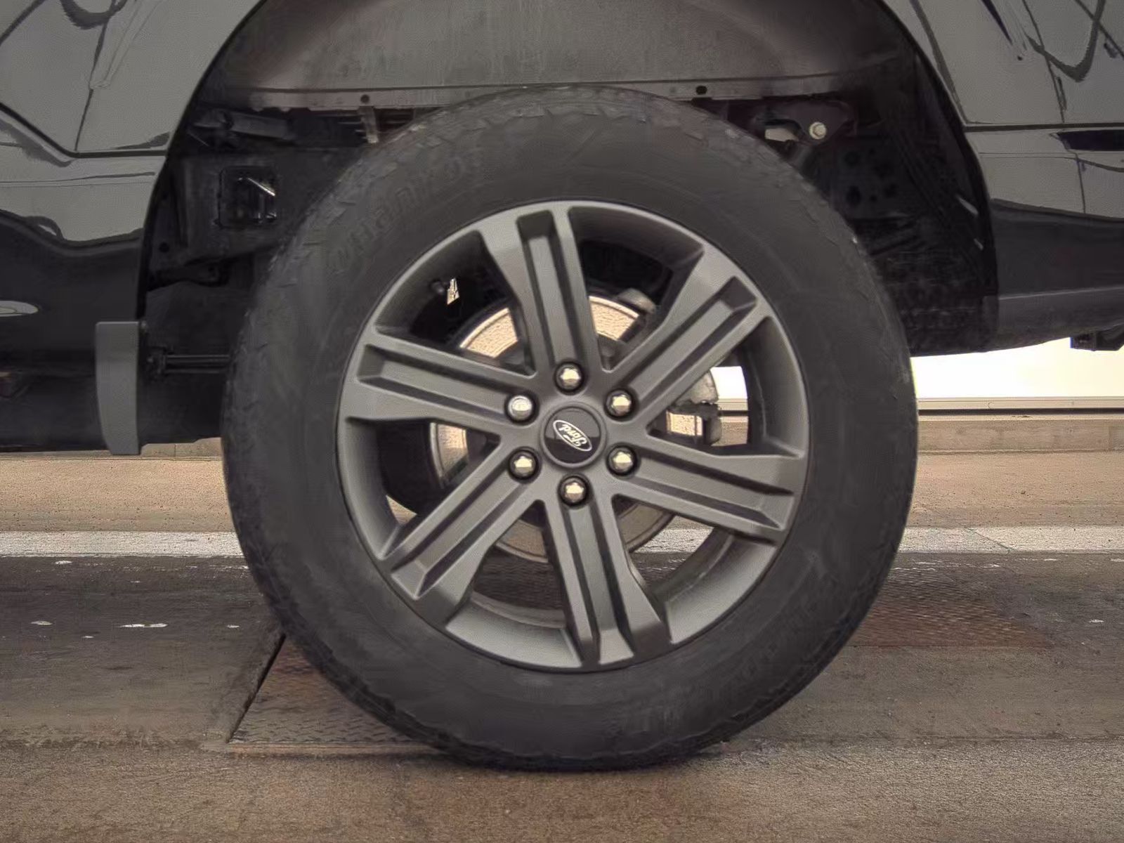 2023 Ford F-150 Hybrid XLT AWD