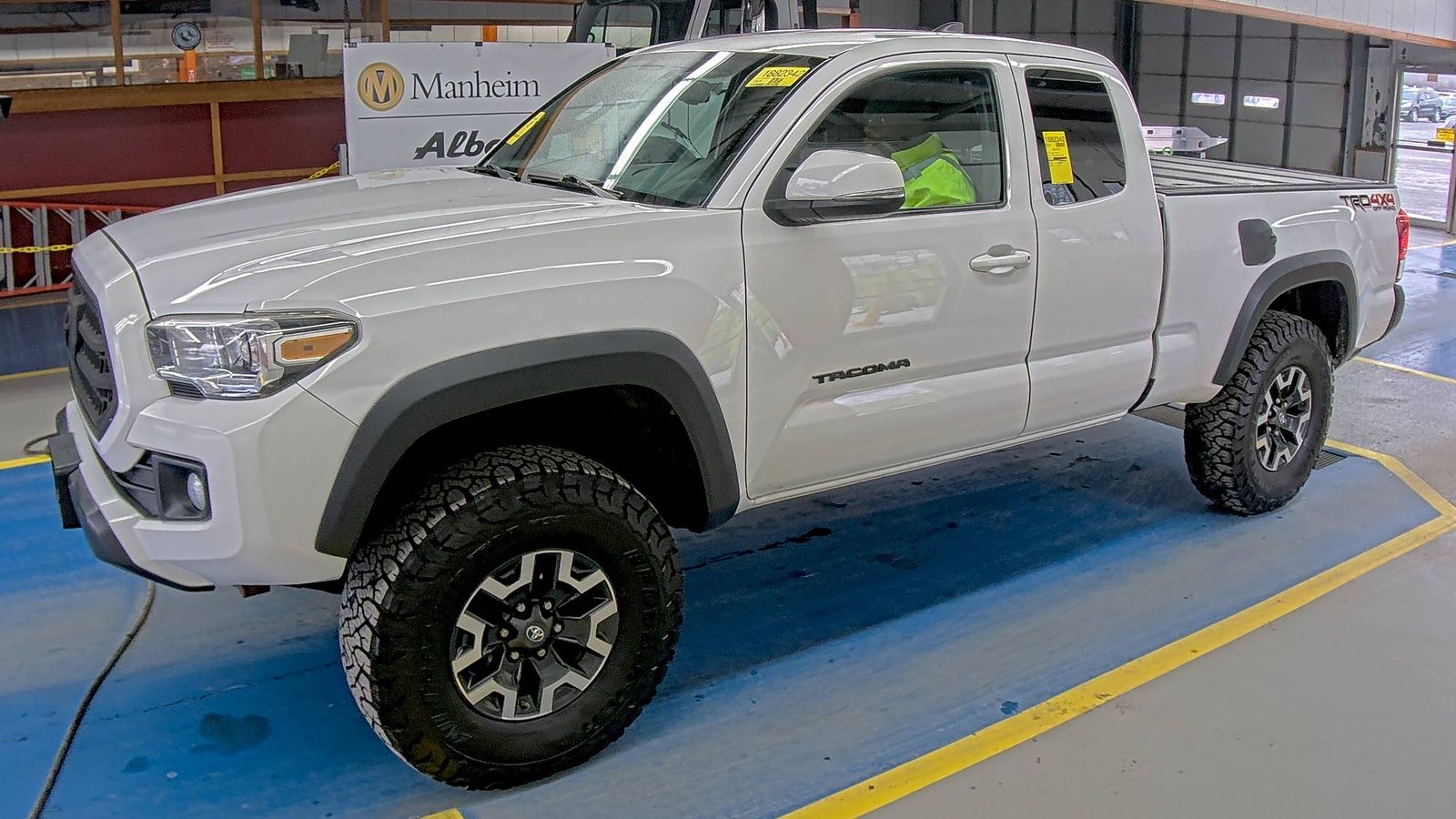 2016 Toyota Tacoma TRD Off-Road AWD