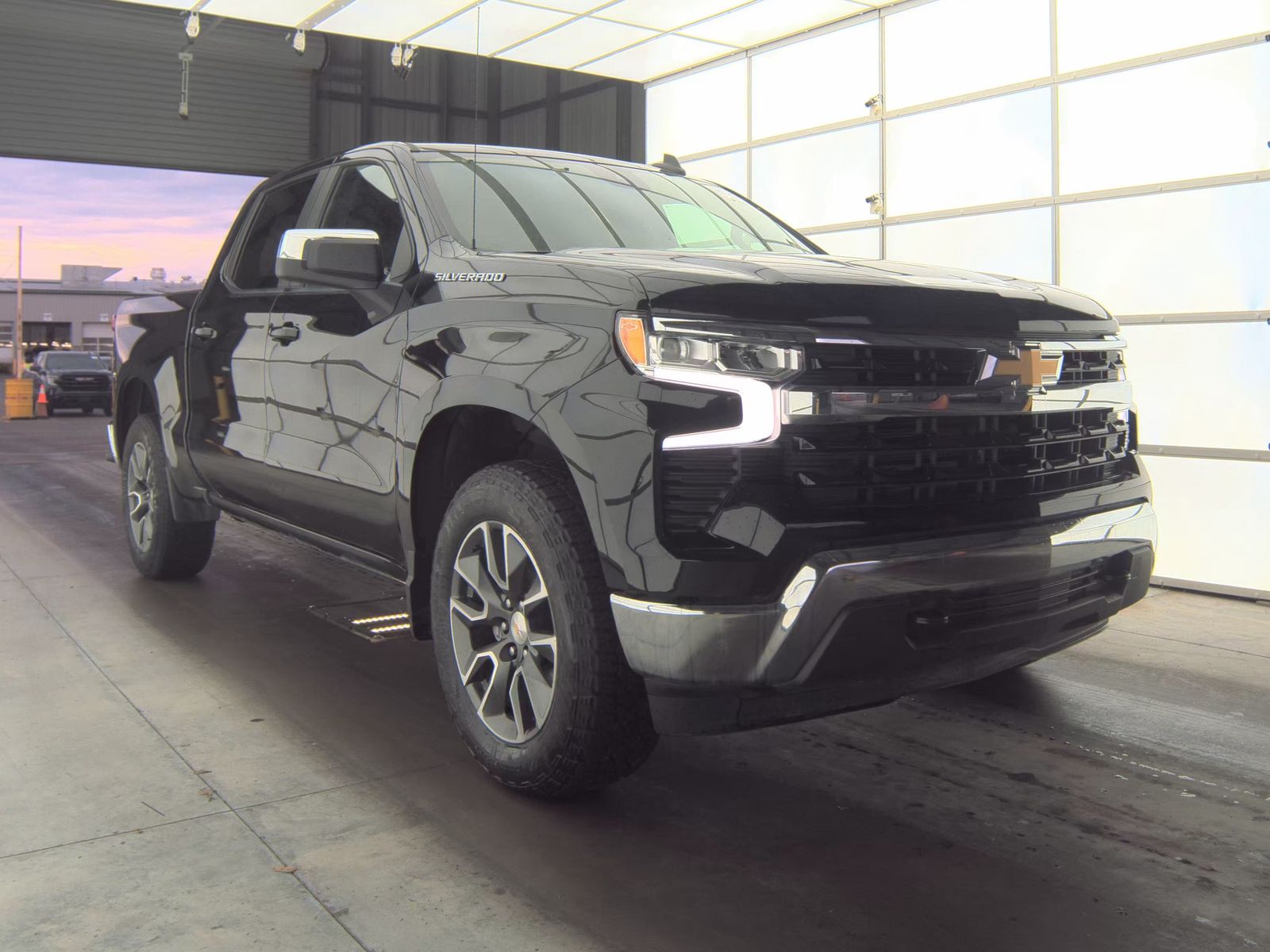 2023 Chevrolet Silverado 1500 LT AWD