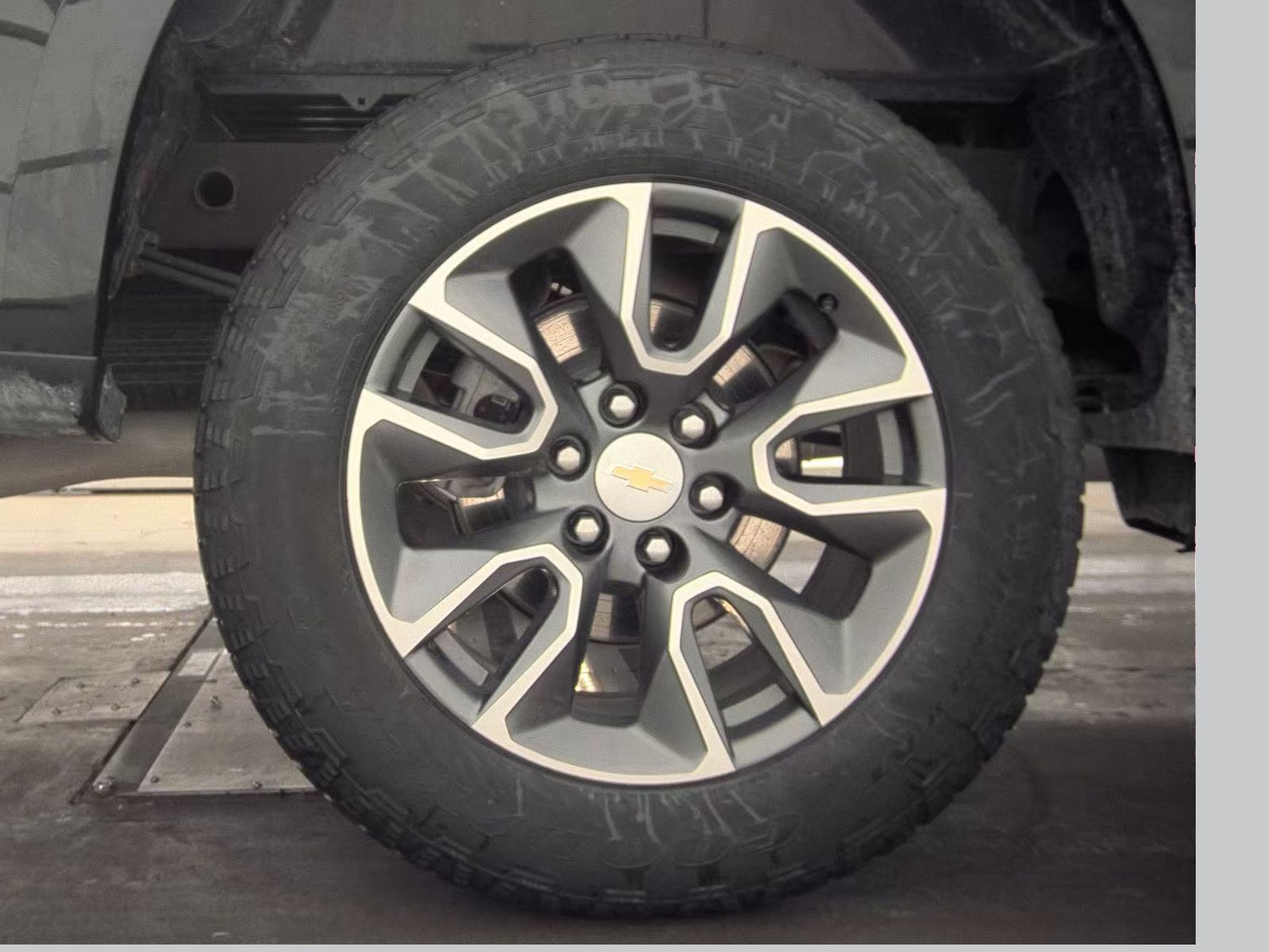 2023 Chevrolet Silverado 1500 LT AWD