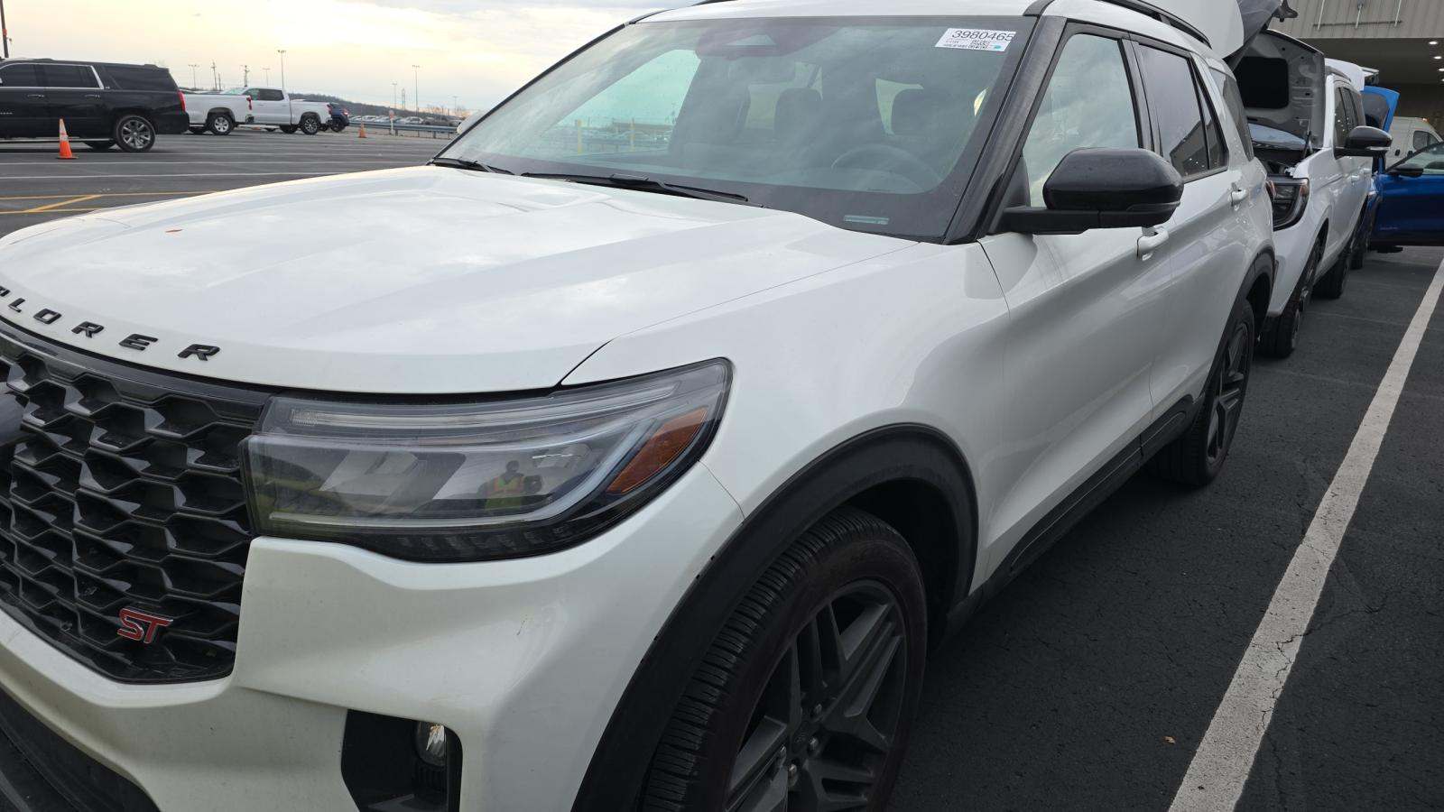 2025 Ford Explorer ST AWD