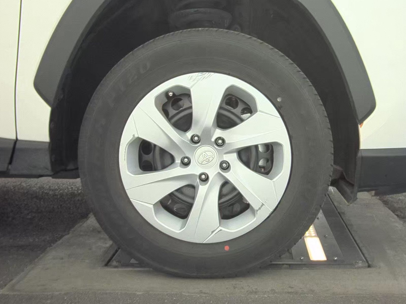 2024 Toyota RAV4 LE AWD