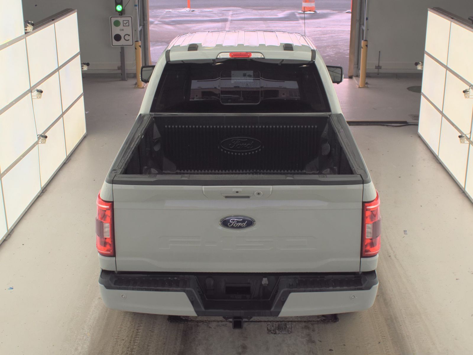 2023 Ford F-150 Hybrid XLT AWD