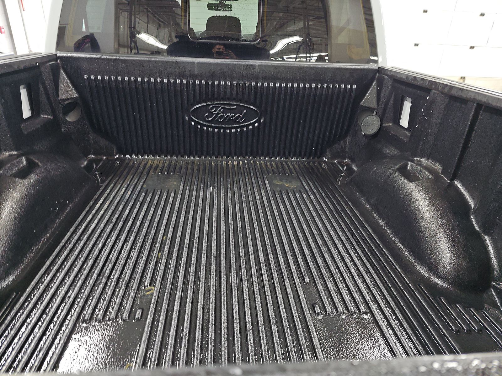 2023 Ford F-150 Hybrid XLT AWD