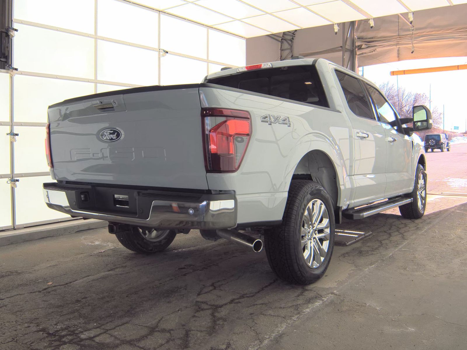 2024 Ford F-150 XLT AWD