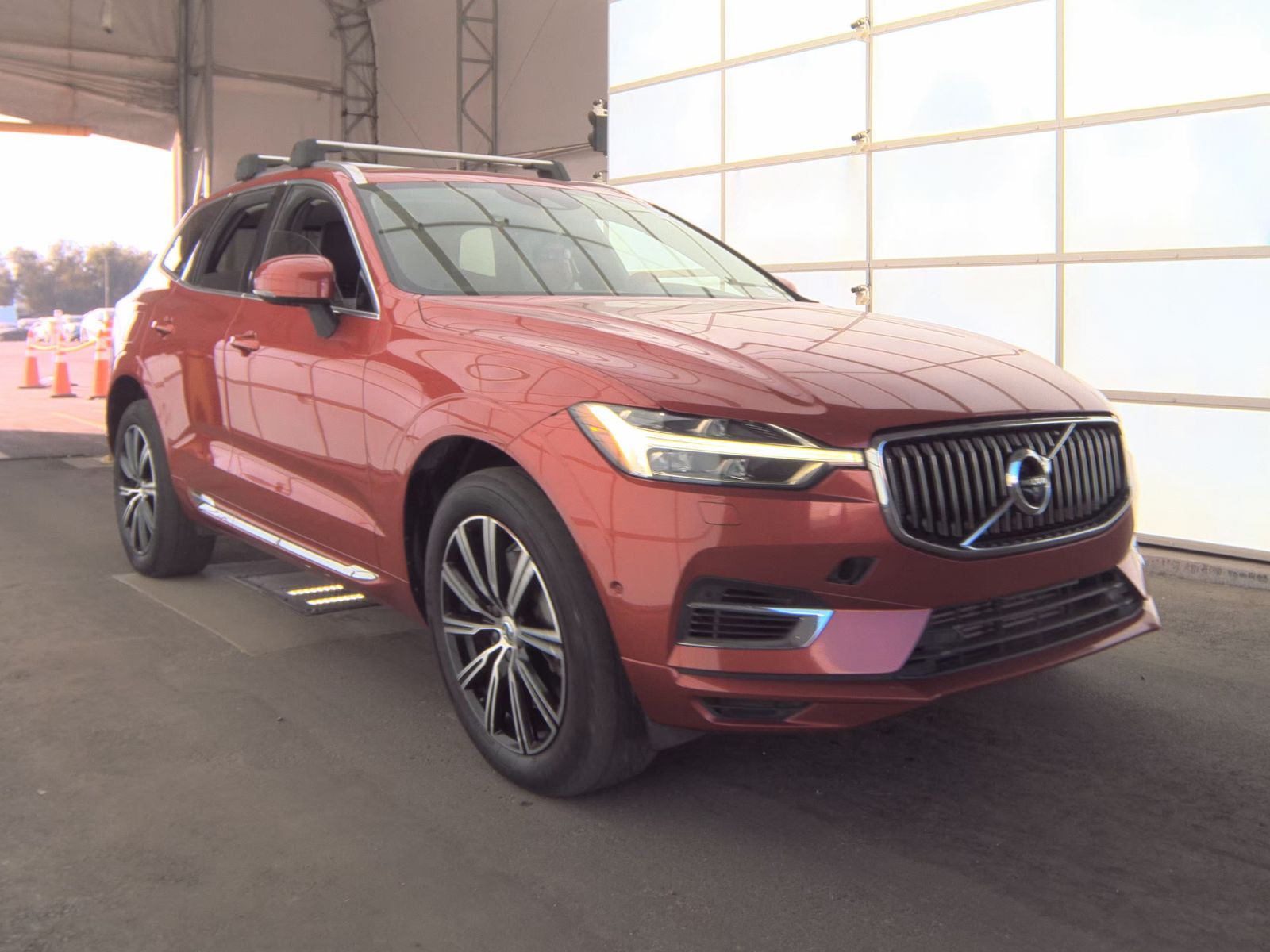 2019 Volvo XC60 Plug-In Hybrid T8 Inscription AWD