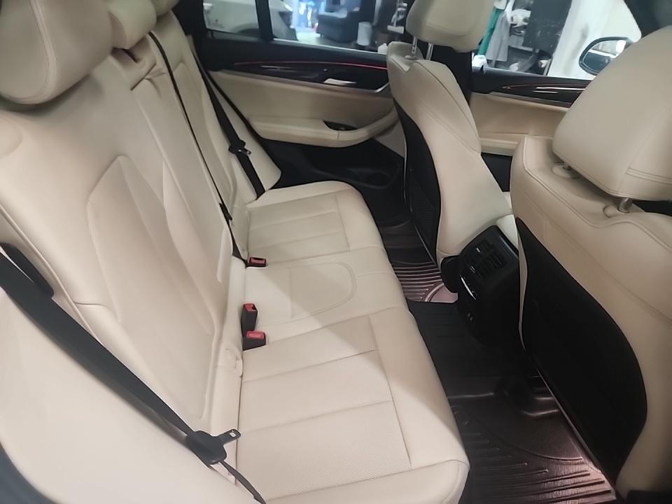 2023 BMW X3 sDrive30i RWD