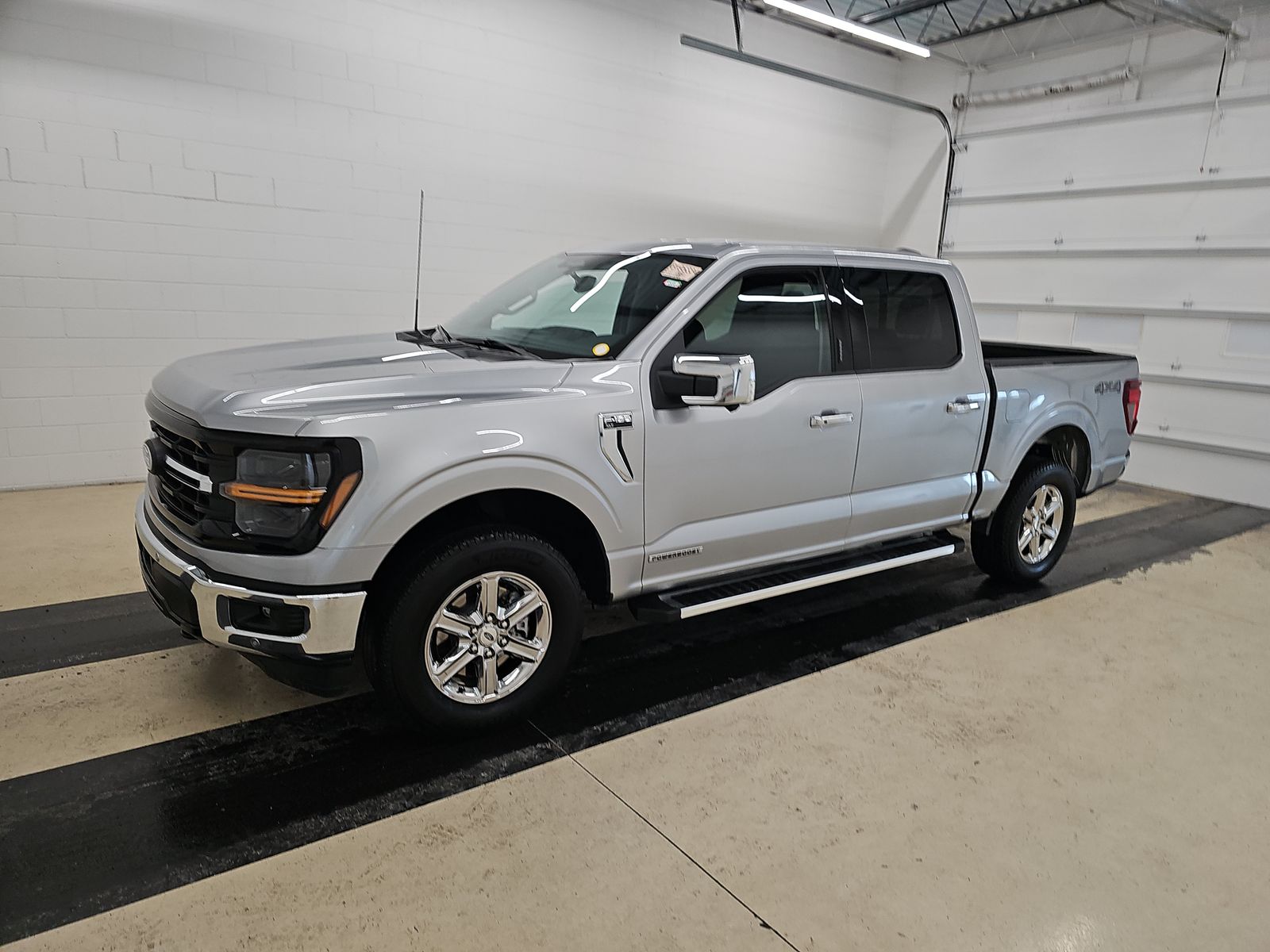 2024 Ford F-150 Hybrid XLT AWD