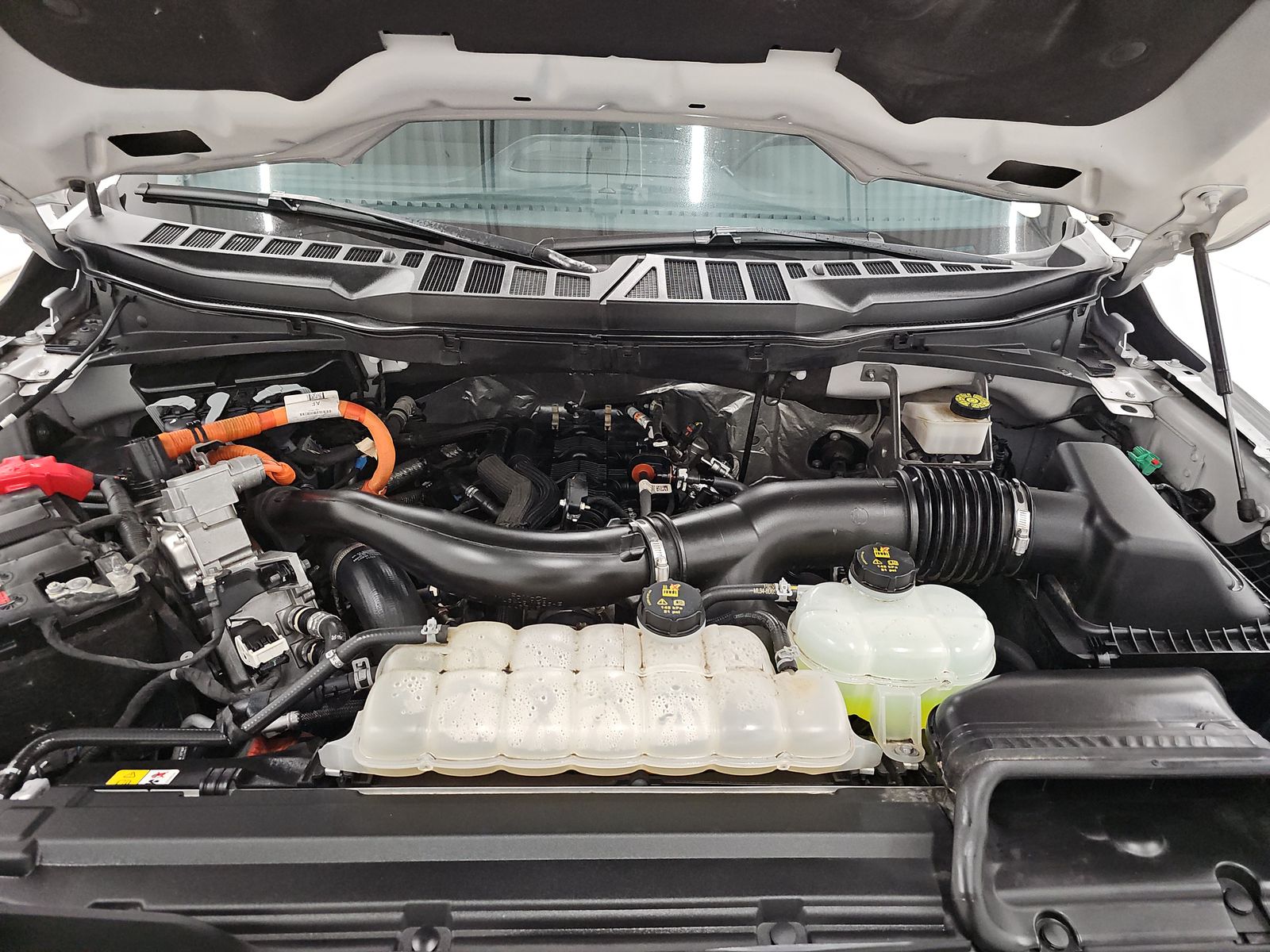 2024 Ford F-150 Hybrid XLT AWD