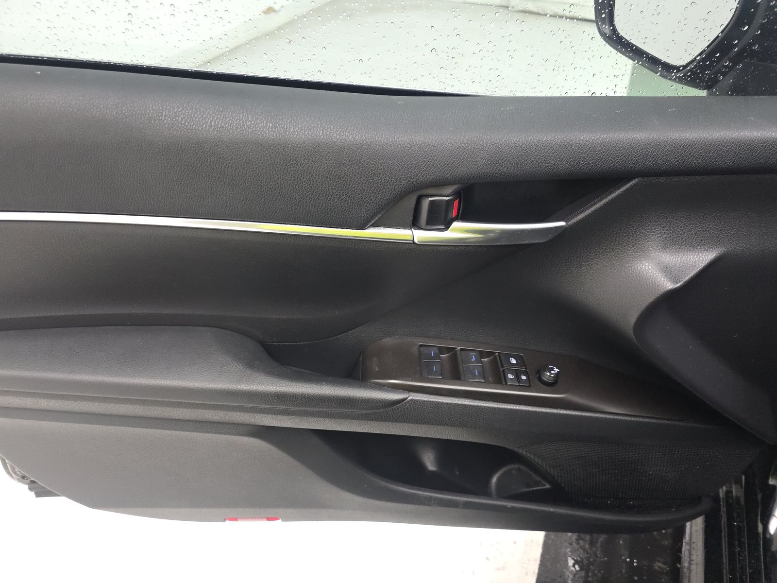 2024 Toyota Camry SE FWD