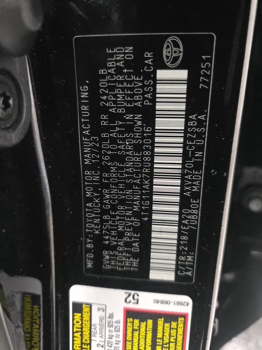 2024 Toyota Camry SE FWD