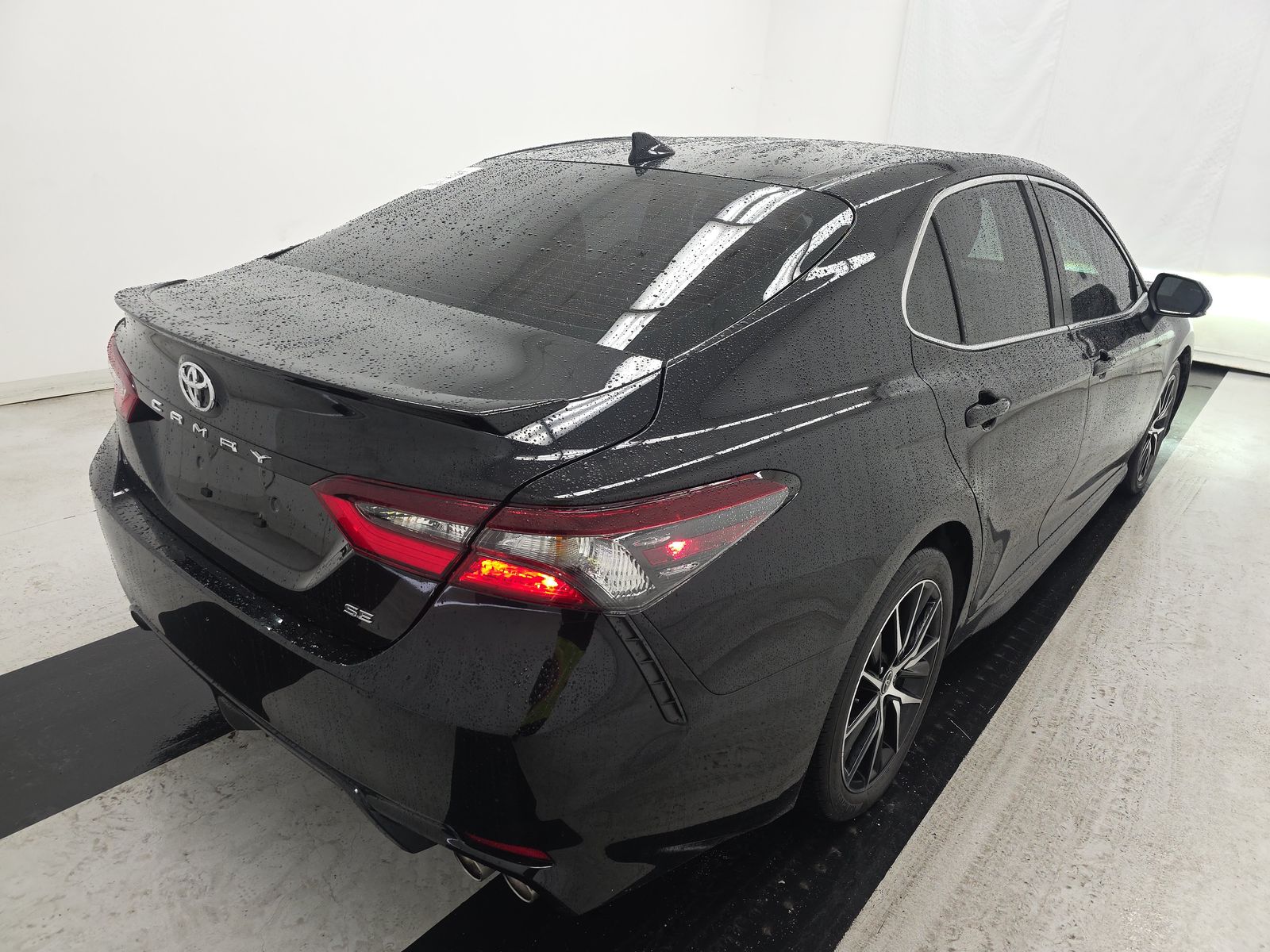 2024 Toyota Camry SE FWD