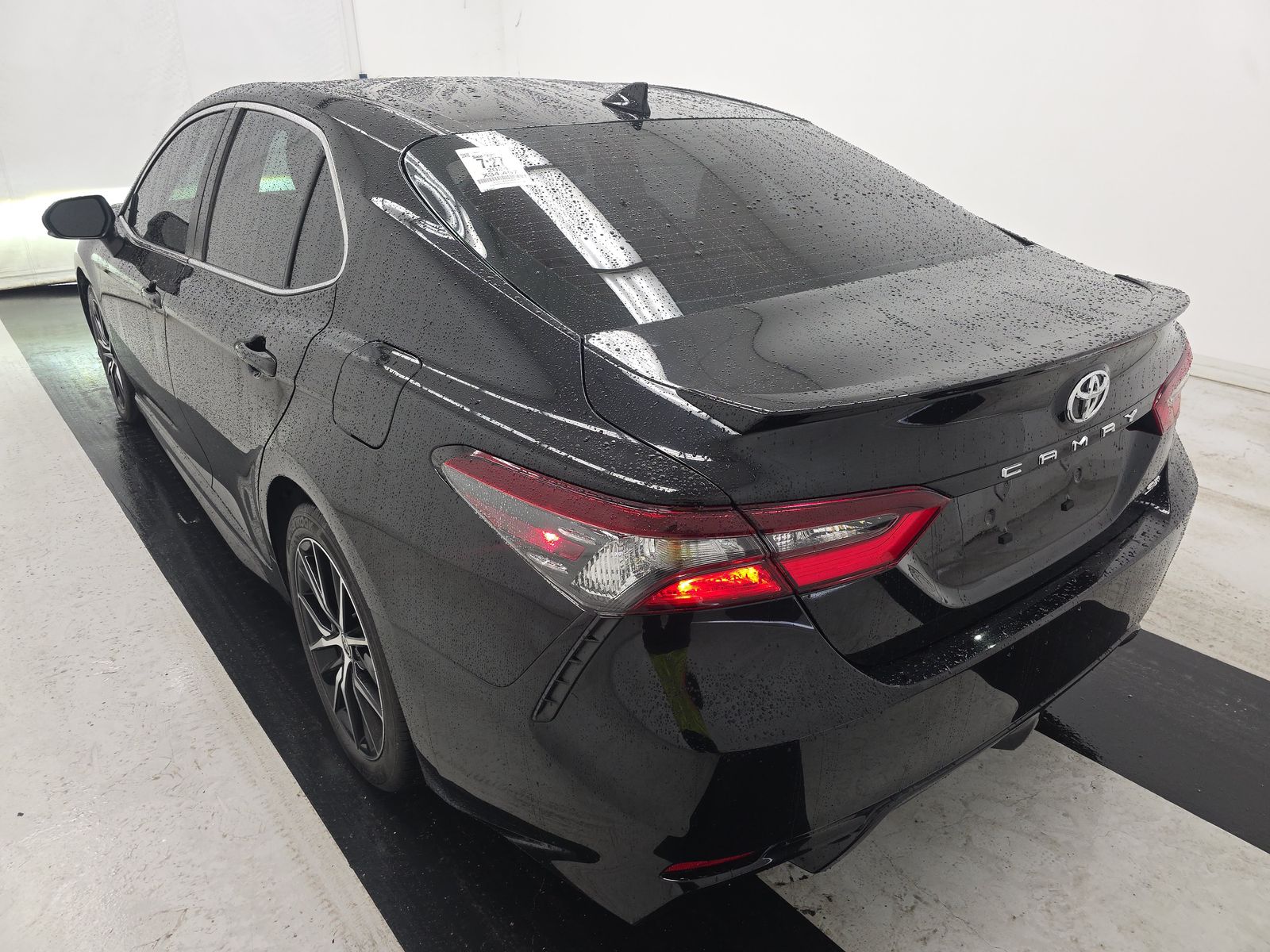 2024 Toyota Camry SE FWD