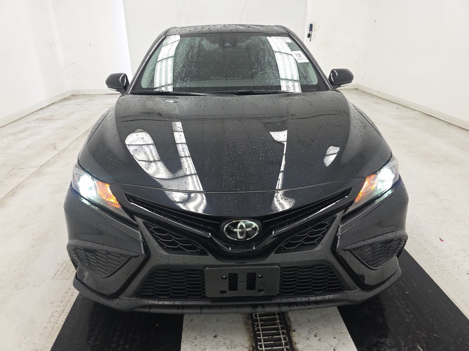 2024 Toyota Camry SE FWD