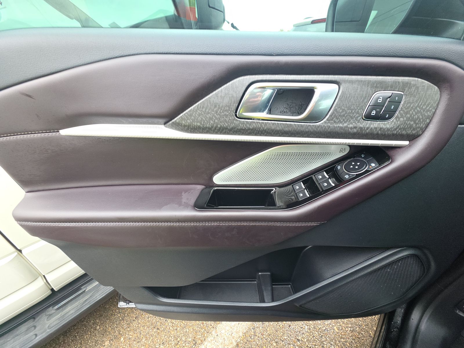 2025 Ford Explorer Platinum RWD