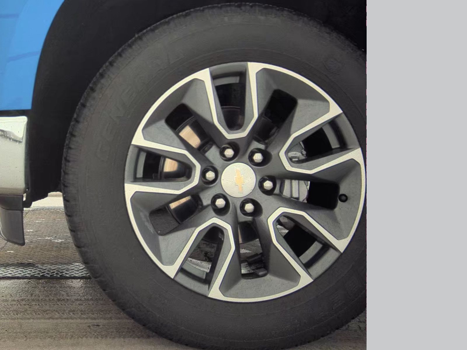 2022 Chevrolet Silverado 1500 LT AWD