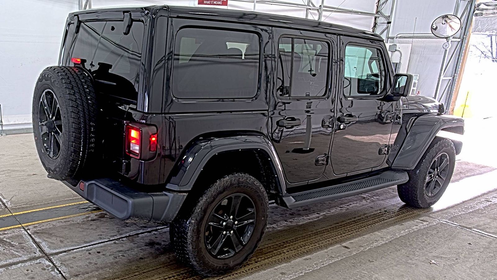 2022 Jeep Wrangler Unlimited Sahara Altitude Edition AWD