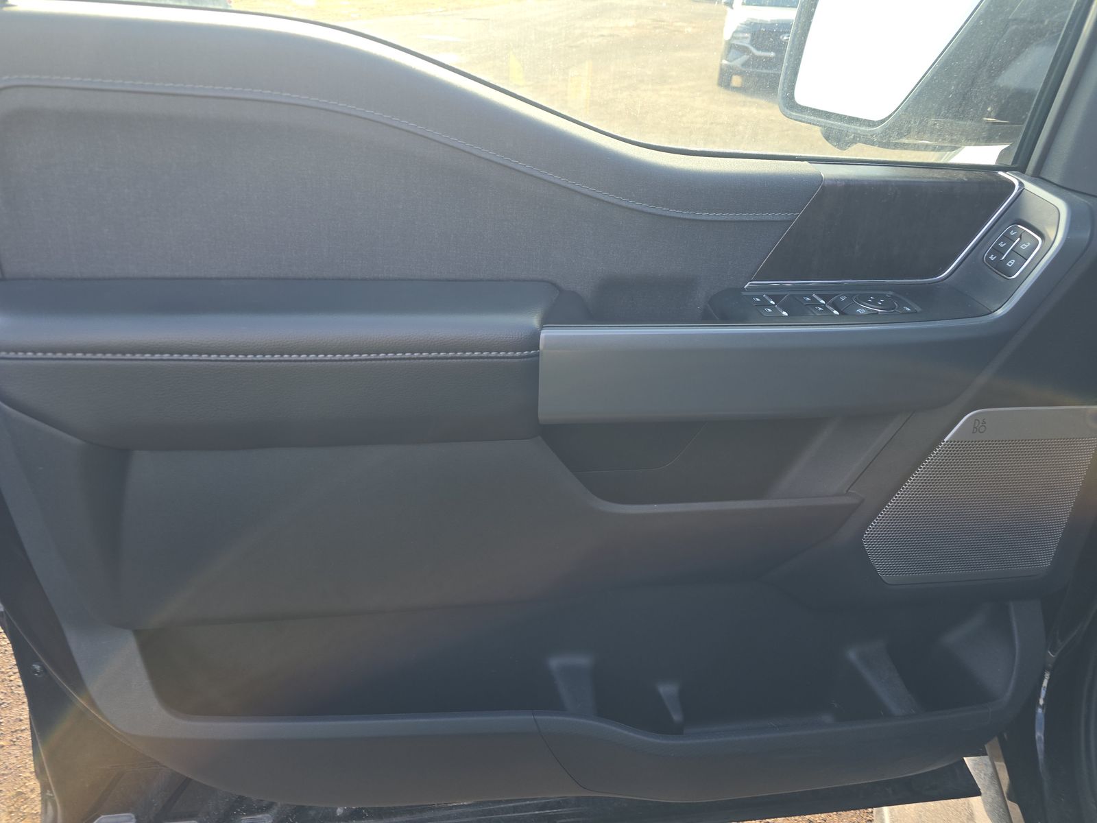 2023 Ford F-150 Lariat AWD