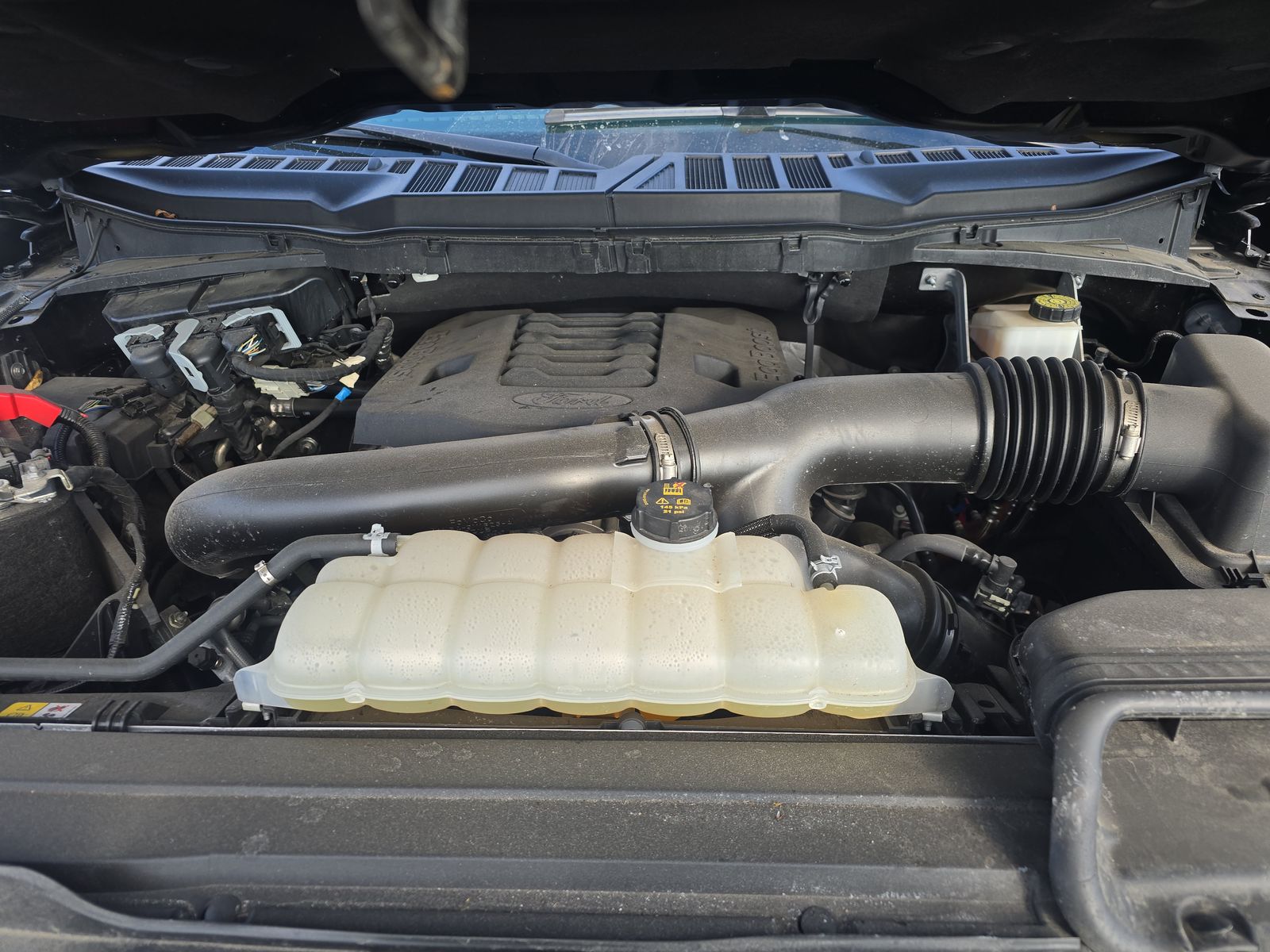 2023 Ford F-150 Lariat AWD