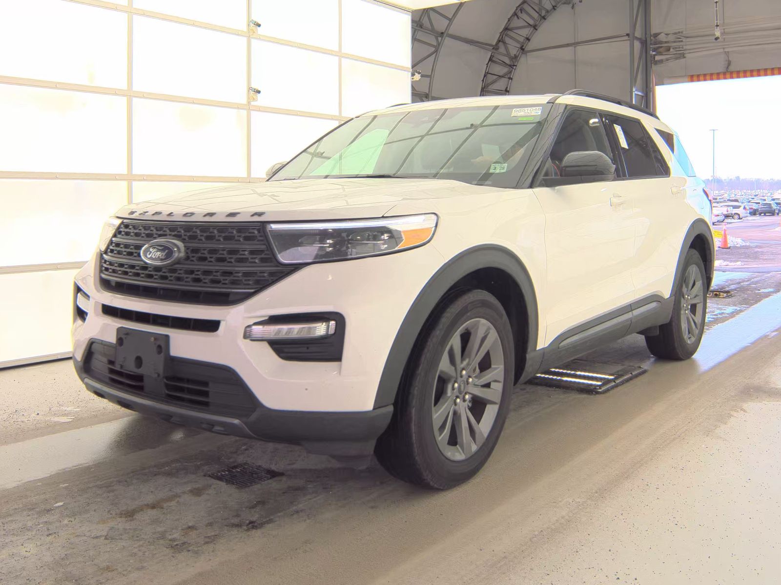 2023 Ford Explorer XLT AWD