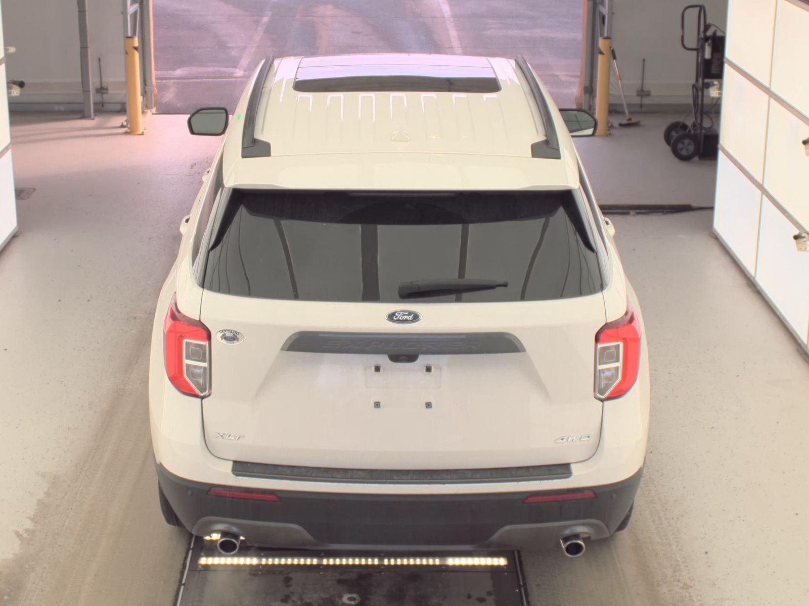 2023 Ford Explorer XLT AWD