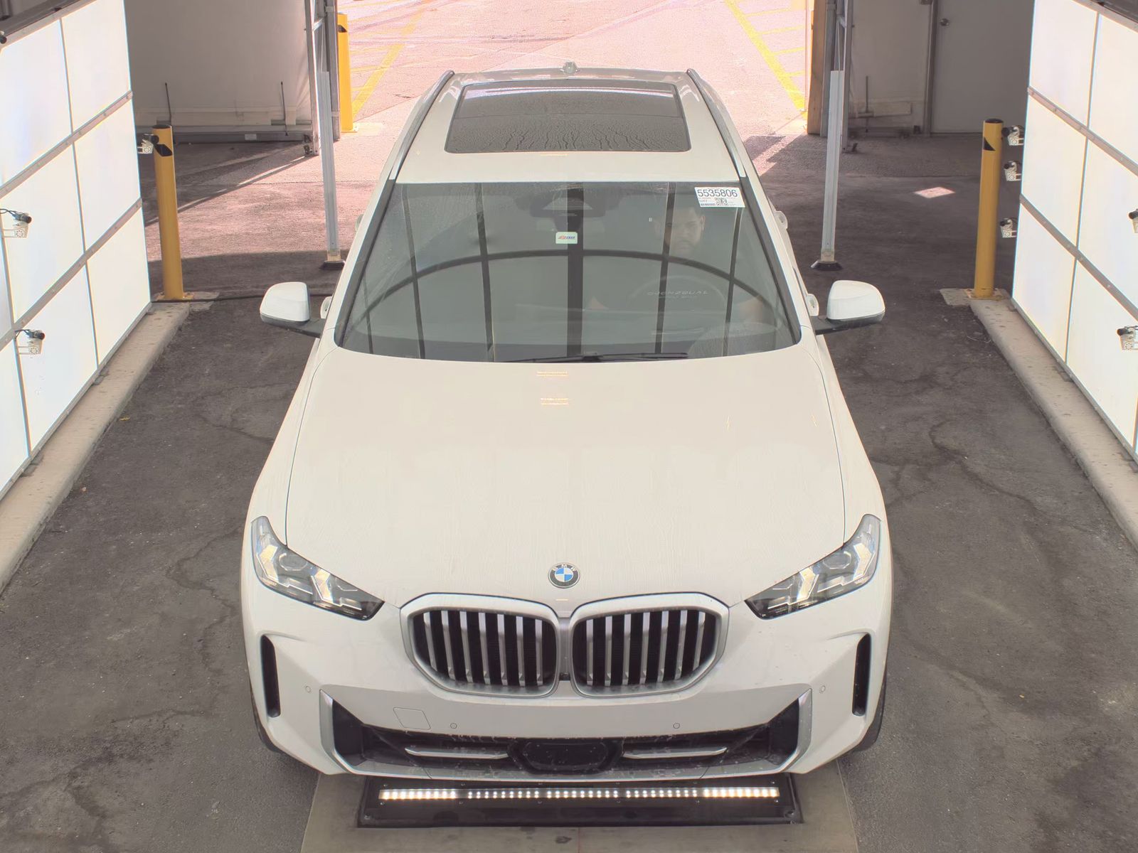 2025 BMW X5 sDrive40i RWD