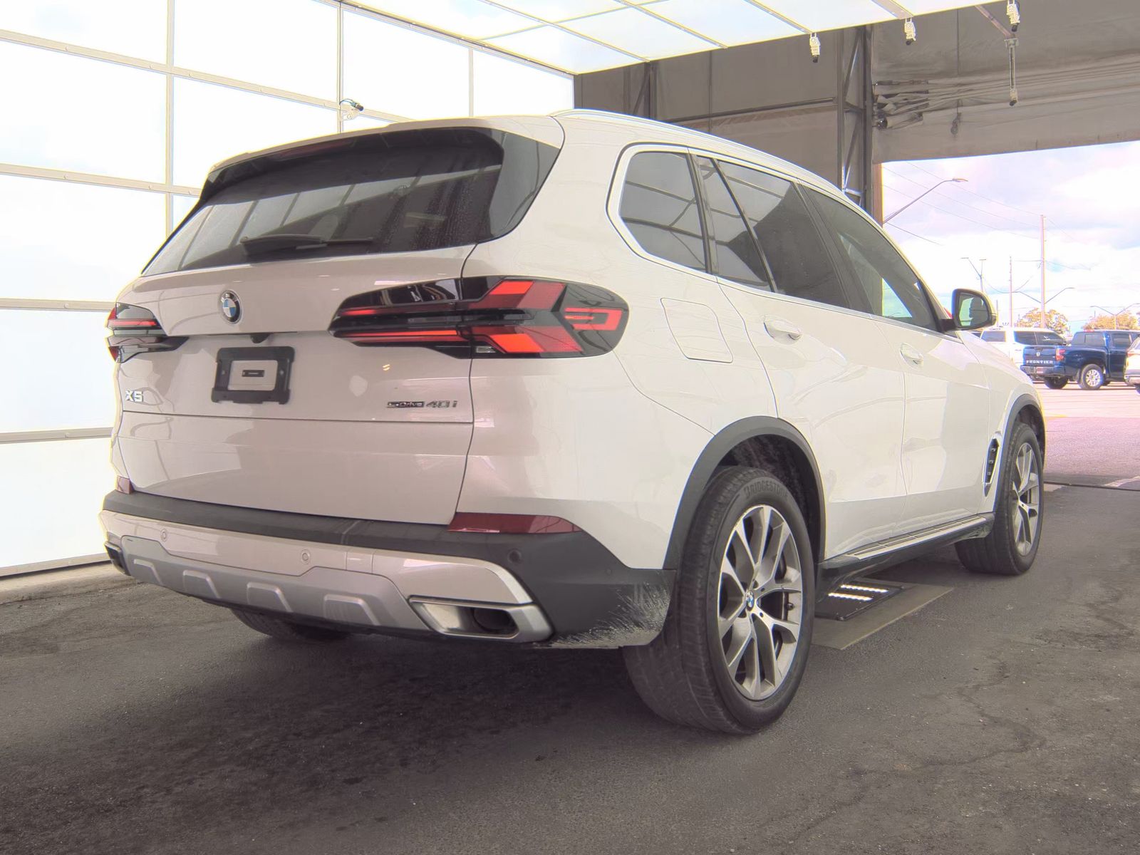 2025 BMW X5 sDrive40i RWD