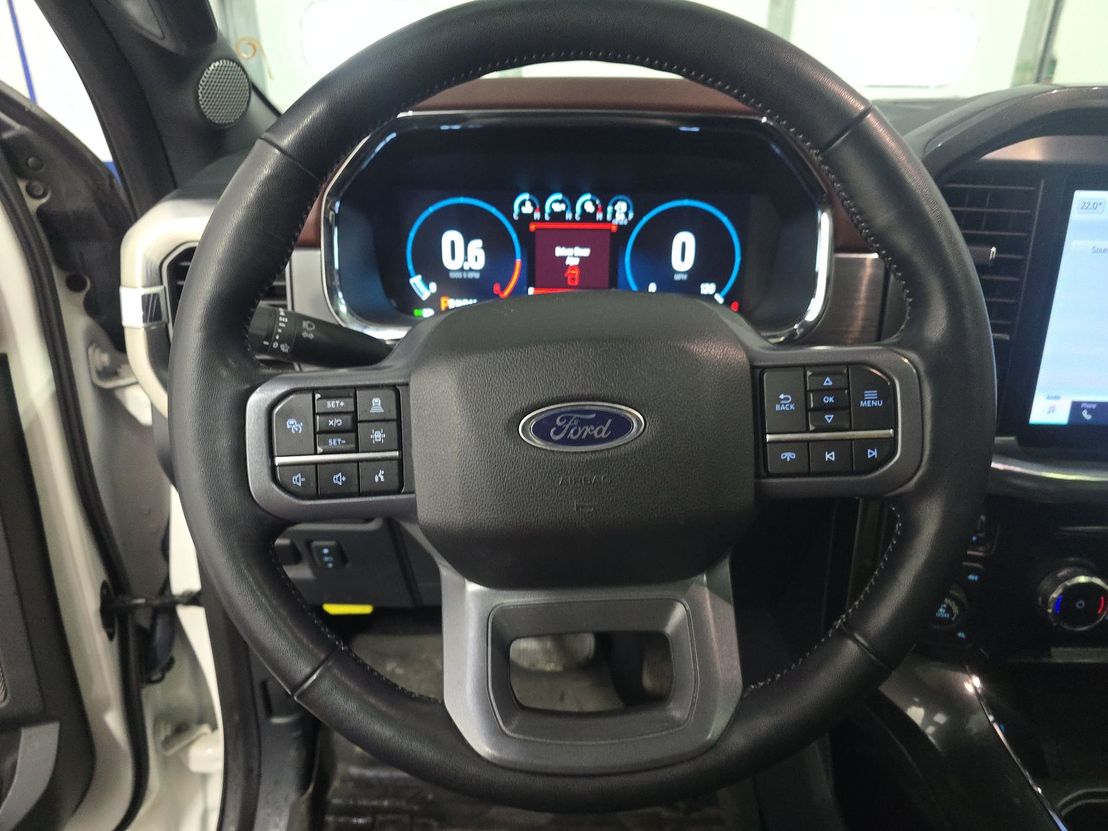 2023 Ford F-150 Lariat AWD