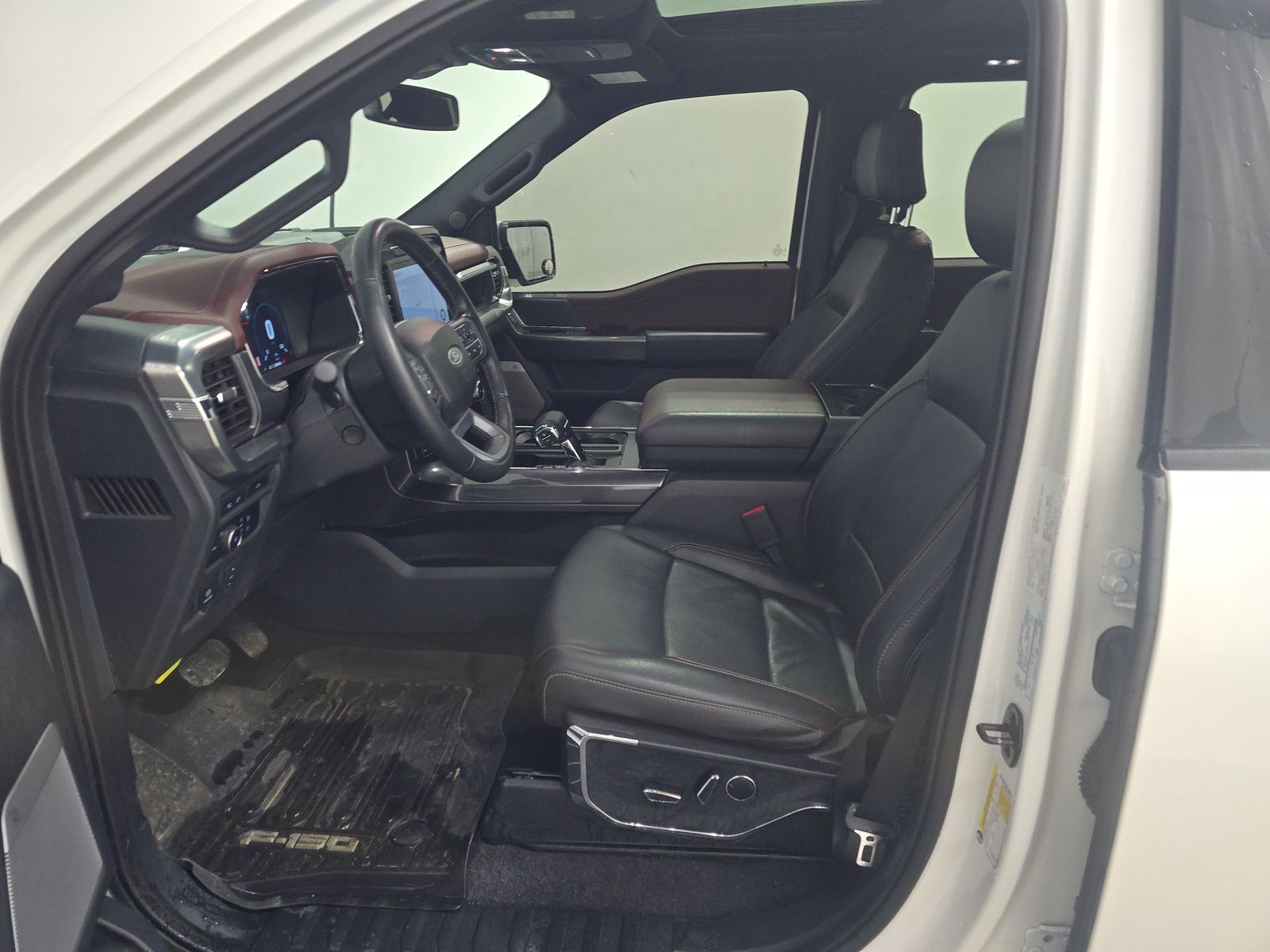 2023 Ford F-150 Lariat AWD