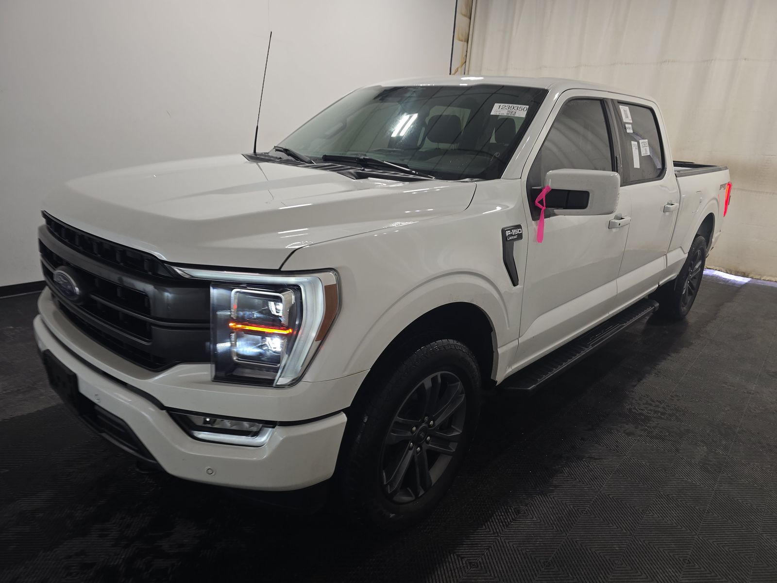 2023 Ford F-150 Lariat AWD