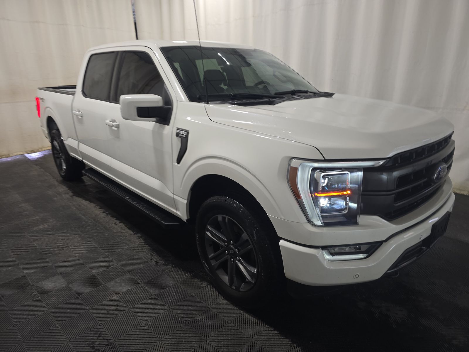 2023 Ford F-150 Lariat AWD
