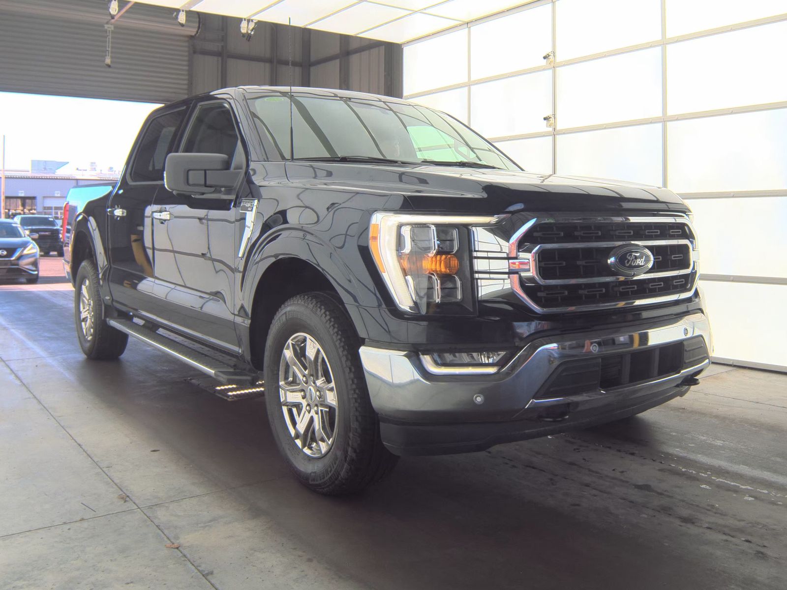 2023 Ford F-150 XLT AWD