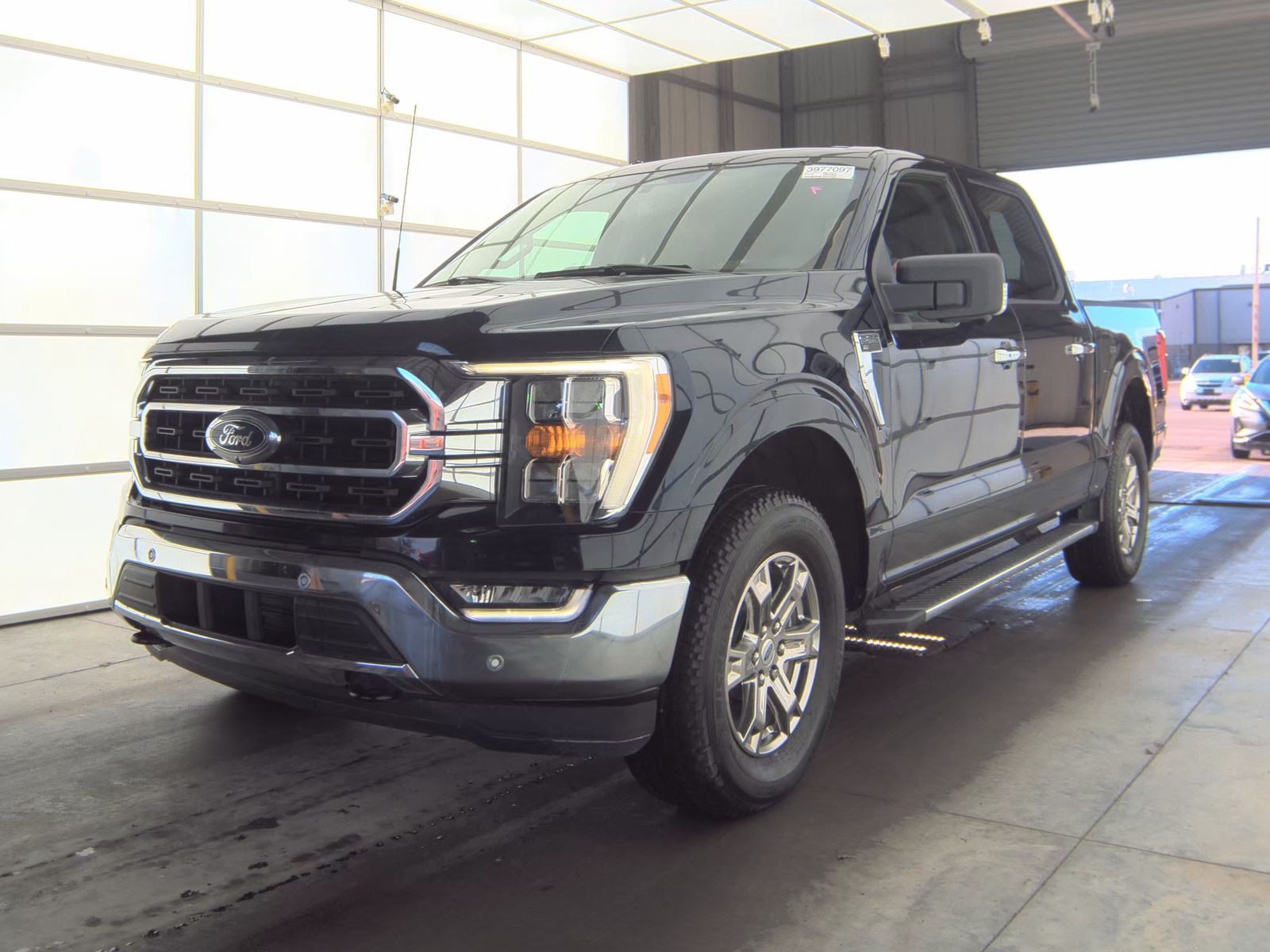 2023 Ford F-150 XLT AWD